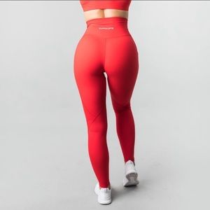 NWOT alphalete surface leggings with pockets